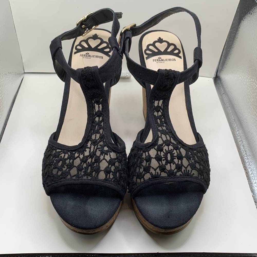 Fergalicious by Fergie Shoes Women’s Black Lace Wedge heels Size 7